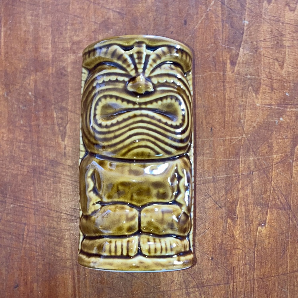🍹🗿 Germaine’s Luau Hawaii | Brown Tiki Mug | Tiki Bar Mug 🌋🧊